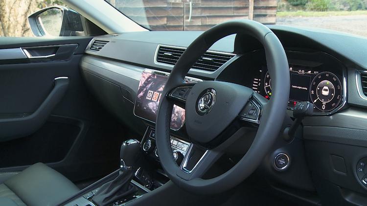 SKODA SUPERB DIESEL HATCHBACK 2.0 TDI CR 122 SE Technology 5dr DSG